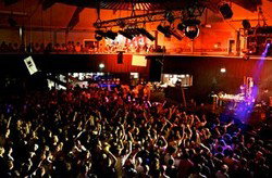 UNSW Roundhouse - Tourism Noosa 1