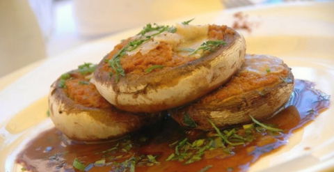 Amici Di Toni - Tourism Noosa 1