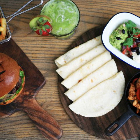 Northies - Cronulla Hotel - Tourism Noosa 6