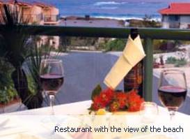 Papa H’s Bar & Grill - Tourism Noosa 3