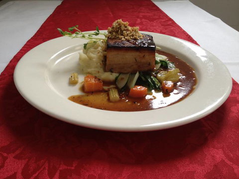 Raffles Hotel - Tourism Noosa 3