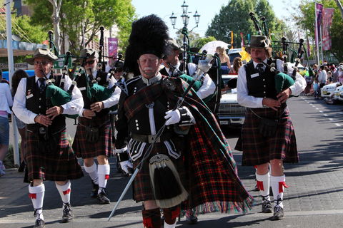 Regional Australia Bank Inverell Sapphire City Festival - Tourism Noosa 0