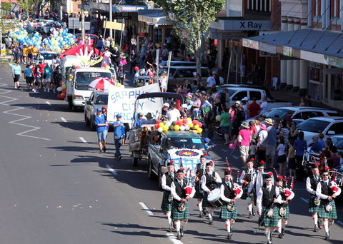 Regional Australia Bank Inverell Sapphire City Festival - Tourism Noosa 2