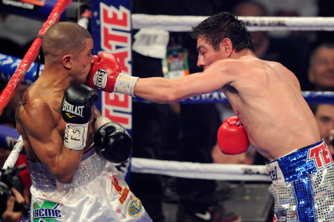 Australia Allstars Vs The World - Tourism Noosa 1