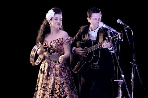 Leaving Jackson - The Johnny Cash & June Carter Show - Tourism Noosa 1