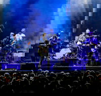 Red Hot Summer Tour - Batemans Bay - Tourism Noosa