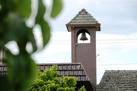 Bell Tower Inn - Tourism Noosa 1