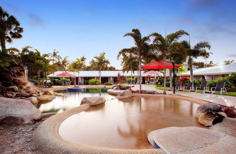 Mission Beach Resort - Tourism Noosa 5