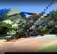 Bluestone Motor Inn - Tourism Noosa