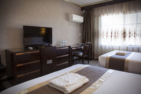 Eltham Gateway Hotel - Tourism Noosa 5