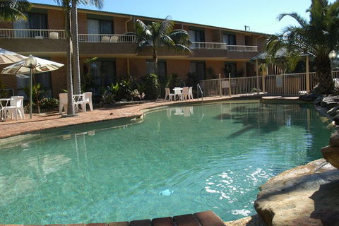 Galaxy Motel - Tourism Noosa 6