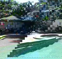 Costa Royale Trinity Beach