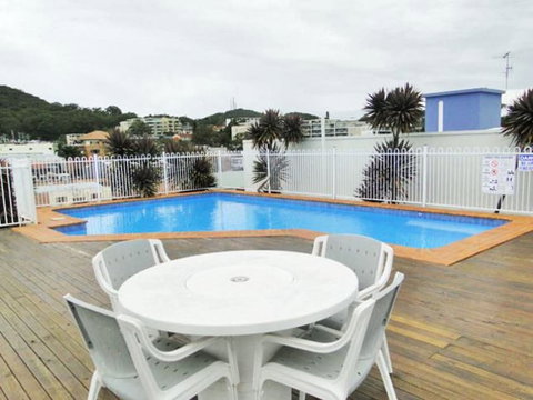 Nelson Towers Motel & Apartments - Tourism Noosa 1
