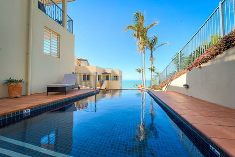 Villa Mar Colina - Tourism Noosa 3
