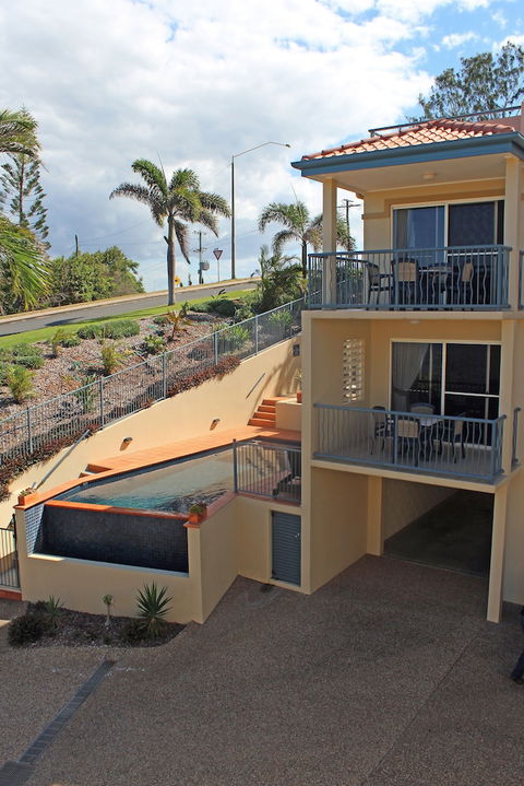 Villa Mar Colina - Tourism Noosa 1