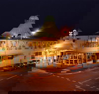 The Lighthouse Hotel - Tourism Noosa