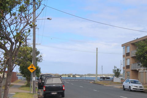 Broadwater Keys - Tourism Noosa 0