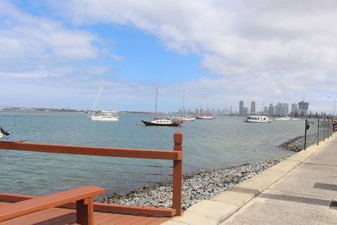 Broadwater Keys - Tourism Noosa 2