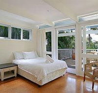 The Lower Decks - Tourism Noosa