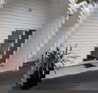 Ashmont Motor Inn  Apartments - Tourism Noosa