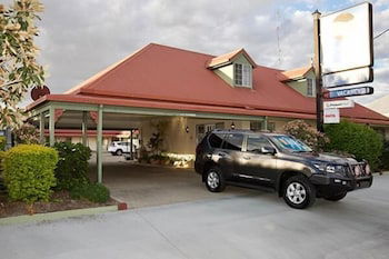 Pioneer Motel - Tourism Noosa 4
