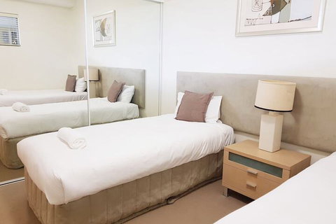 Blue C Coolangatta - Tourism Noosa 7