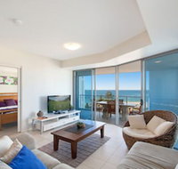 Blue C Coolangatta - Tourism Noosa