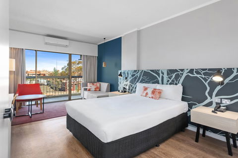 Ibis Styles Kalgoorlie - Tourism Noosa 4