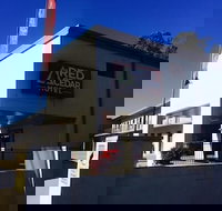 Red Cedar Motel - Tourism Noosa