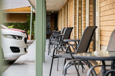 Garden City Motor Inn - Tourism Noosa 1
