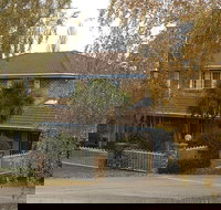 Kinross Inn - Tourism Noosa