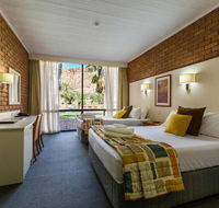 Alice in The Territory - Tourism Noosa