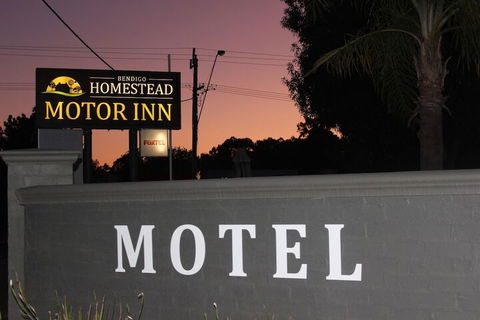 Bendigo Homestead Motor Inn & Apartments - Tourism Noosa 2