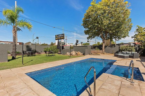 Bendigo Homestead Motor Inn & Apartments - Tourism Noosa 6