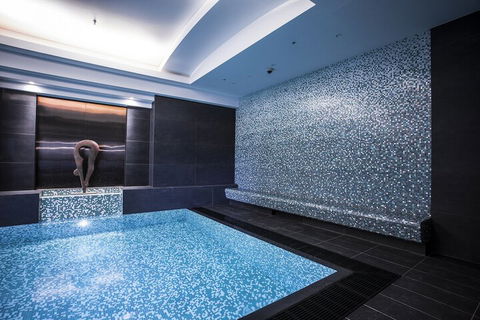 Quay West Suites Melbourne - Tourism Noosa 5