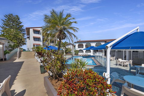 Don Pancho By The Beach - Tourism Noosa 2