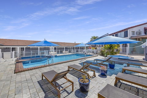 Don Pancho By The Beach - Tourism Noosa 5