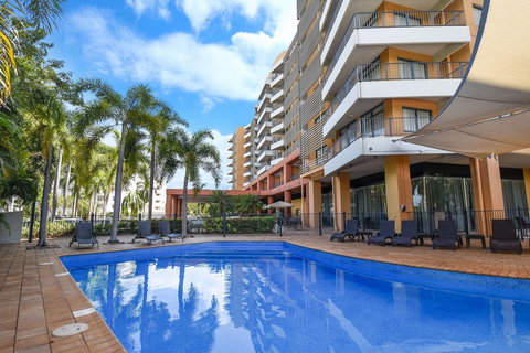 Mantra On The Esplanade - Tourism Noosa 4