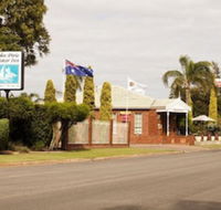 John Pirie Motor Inn - Tourism Noosa