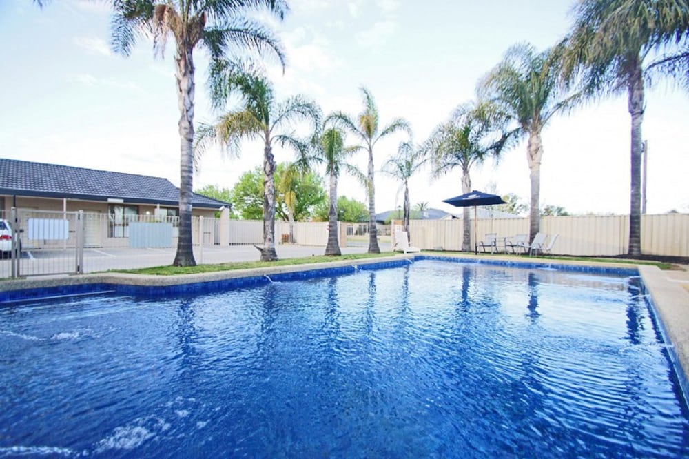  Tourism Noosa