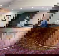 Ensenada Motor Inn and Suites - Tourism Noosa