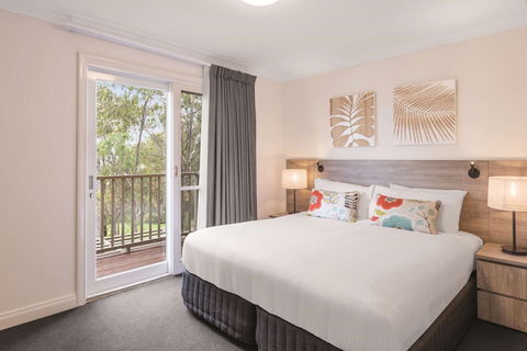Oaks Cypress Lakes Resort - Tourism Noosa 5