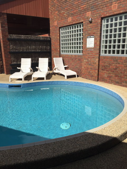 Hotel Bruce County - Tourism Noosa 1