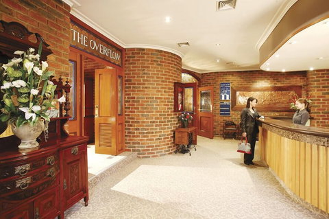 Hotel Bruce County - Tourism Noosa 5