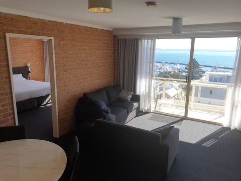 Marina Resort - Tourism Noosa 6