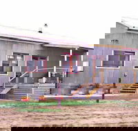 Redwing Shearer's Quarters