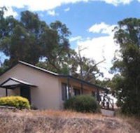 Riesling Country Cottages - Tourism Noosa