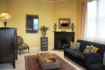 Yea Peppercorn Hotel - Tourism Noosa 1