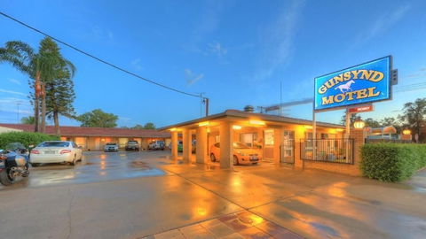 Gunsynd Motor Inn - Tourism Noosa 0