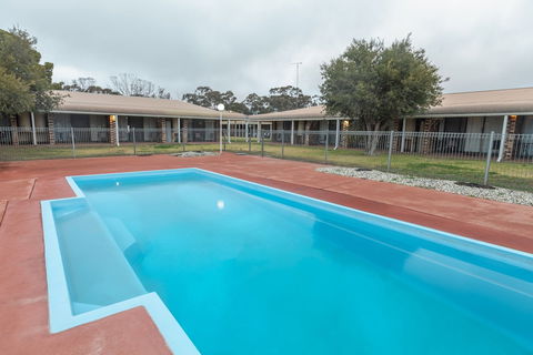 Club Inn Motel - Tourism Noosa 2